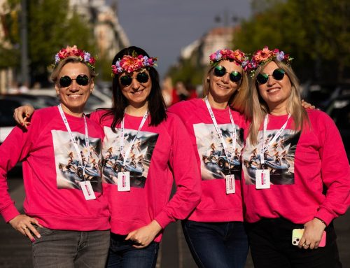 Startuoja „Moterų ralis“: vaizdingais Lietuvos keliais dalyvės įveiks beveik keturis šimtus kilometrų